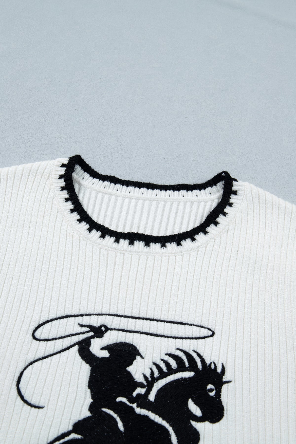 White Contrast Trim Round Neck Rodeo Cowboy Sweater Vest